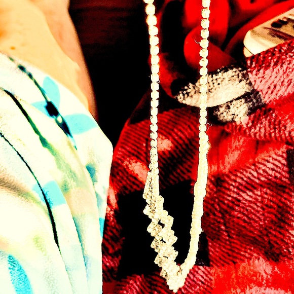 Rhinestone necklace bib style vtg angular geometric HTF clear design Silvertone - Picture 10 of 10